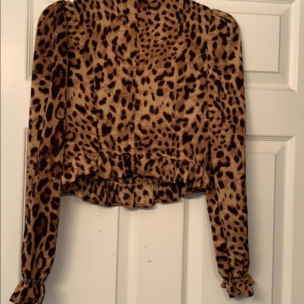 Leopard blouse 🐆 - Picture 4 of 4